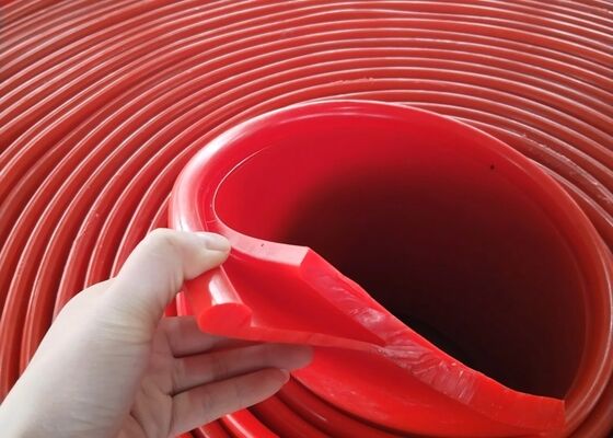 Polyurethane Conveyor Skirt Board Yellow Color Heavy Duty Aggregate Conveyor Seal