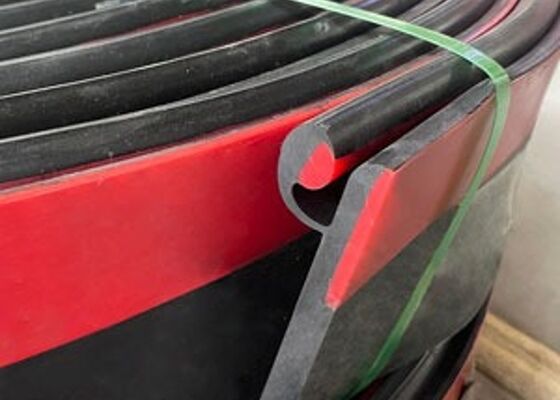PU Conveyor Skirting Board 20mm Thick High Abrasion Resistant Quarry Conveyor Use
