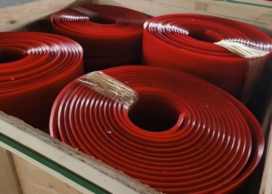 Conveyor PU Skirting Strip Beveled Edge Wear Resistant Aggregate Conveyor Sealing