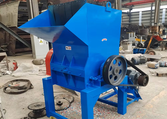 Máy nghiền tái chế chai nhựa để xử lý chất thải nhựa