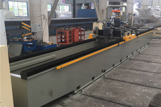 1600mm Chiều dài mài tối đa Máy sắc nét cao độ chính xác với Chunk điện từ