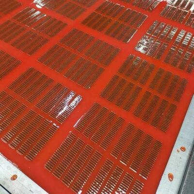 30mm Độ dày Polyurethane Screen Mat với đường kính dây 1,5mm để chống mòn cao trong đào khử nước