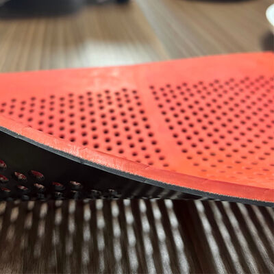 8mm Độ dày chống tắc cao su màn hình thảm với các lỗ hình chữ nhật cho khô ướt sàng lọc