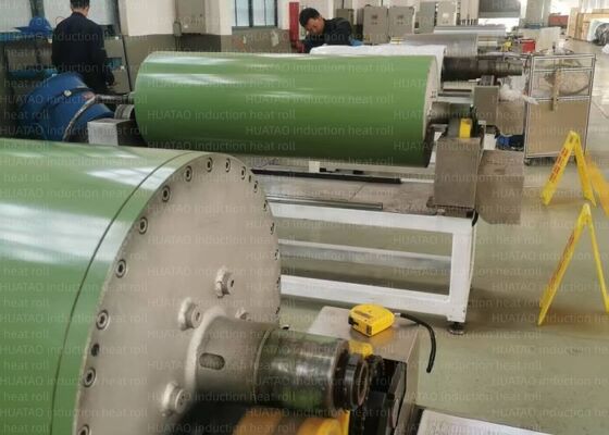 Tiêu thụ năng lượng thấp Con lăn gia nhiệt cảm ứng Teflok với khả năng kiểm soát nhiệt độ bề mặt trong vòng 0,5 độ C