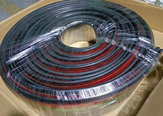 Polyurethane Conveyor Skirting Board Màu cam Đường vận chuyển khai thác chống va chạm