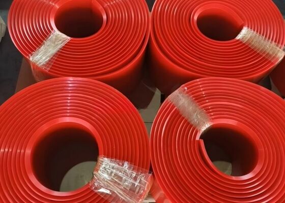 Băng tải PU viền 95 Shore A Hệ thống băng tải quặng sắt chống mài mòn