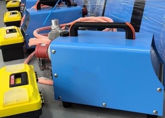 Máy cưa tường công nghệ cắt ướt ít ồn và không bụi
